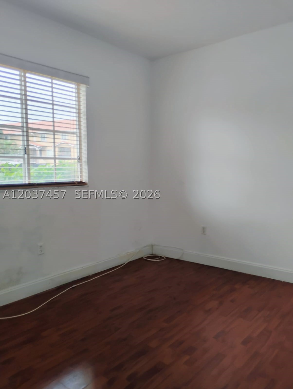 POINCIANA LAKES VILLAS CO - Residential