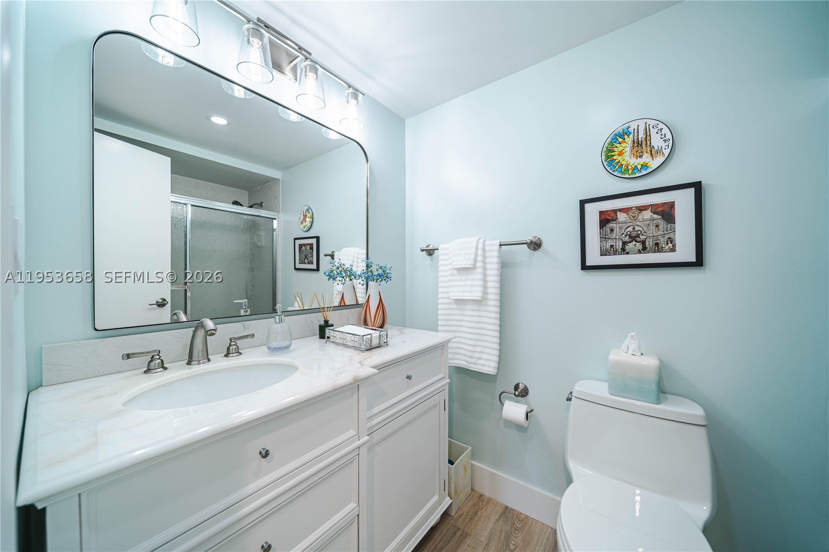 COUNTRY CLUB TOWERS CONDO - Residential