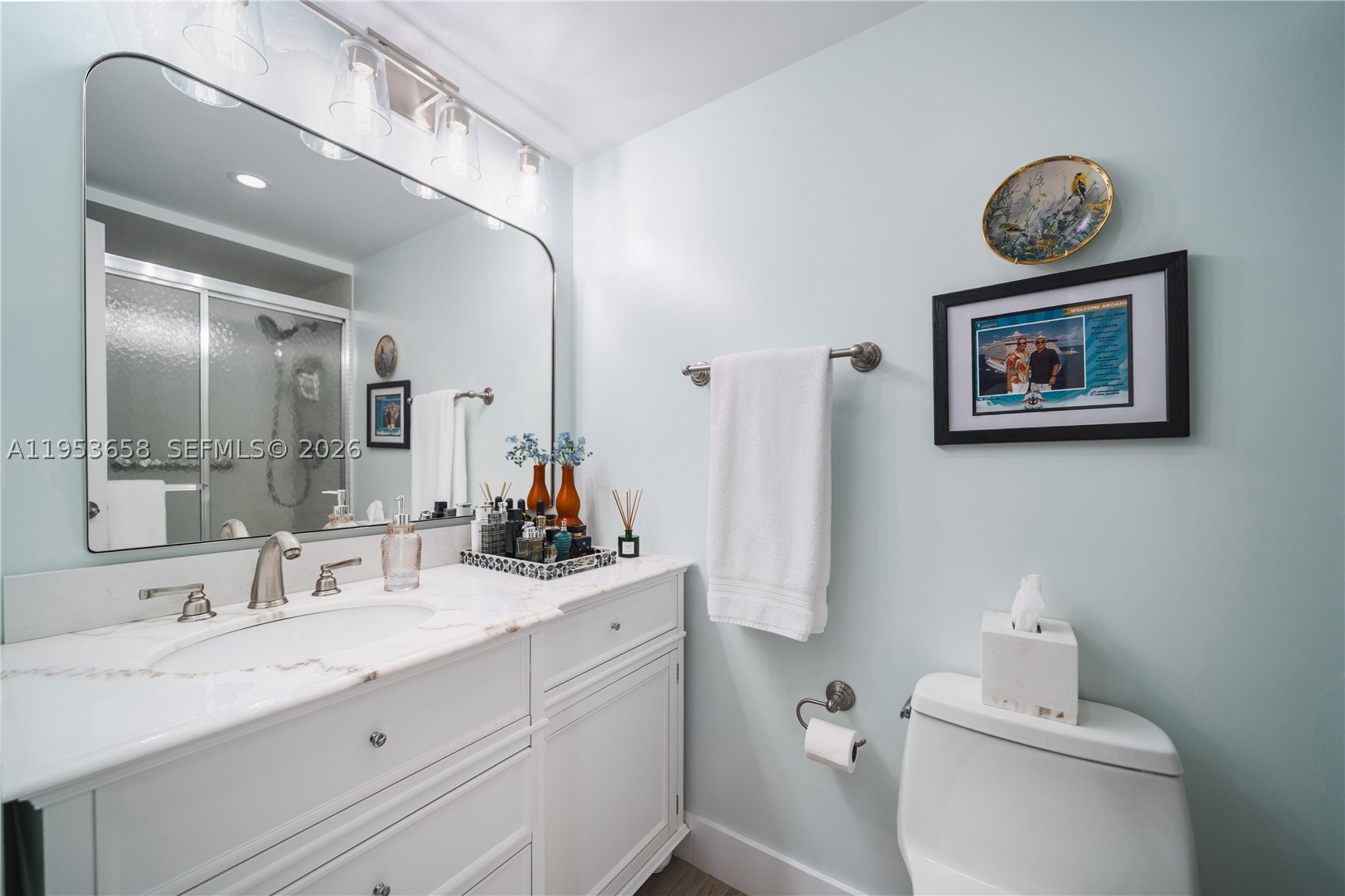 COUNTRY CLUB TOWERS CONDO - Residential
