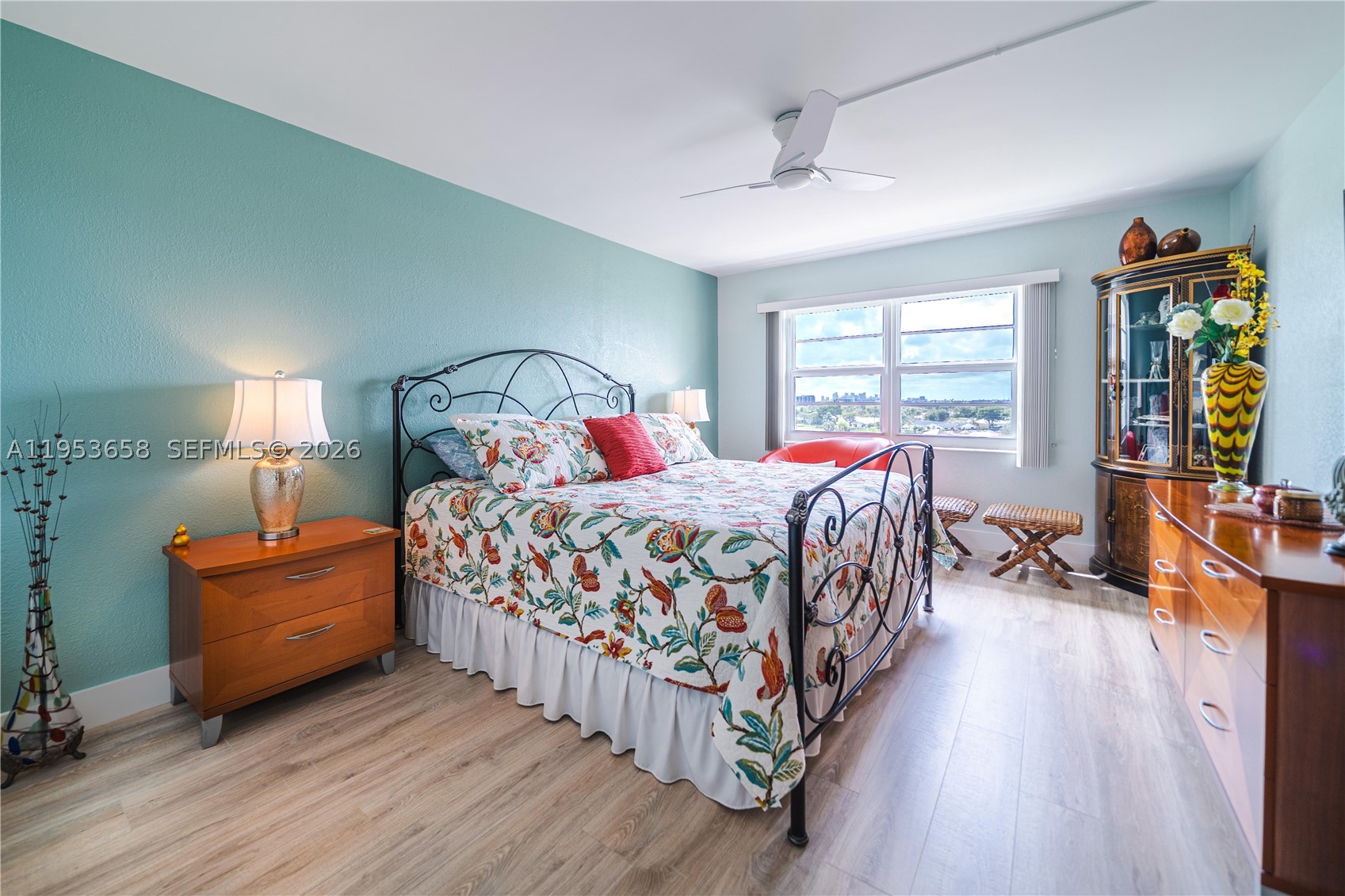 COUNTRY CLUB TOWERS CONDO - Residential