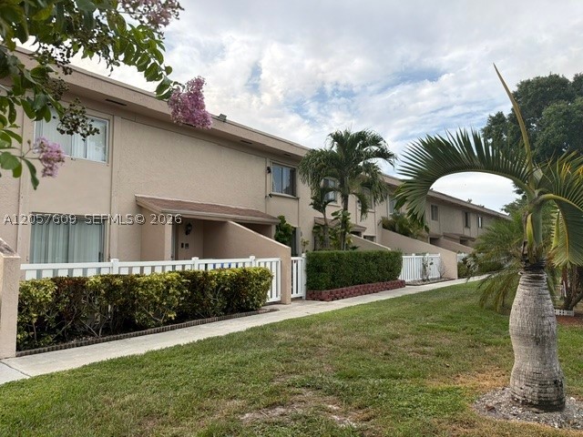 TOWNHOMES OF ORIOLE II - Residential