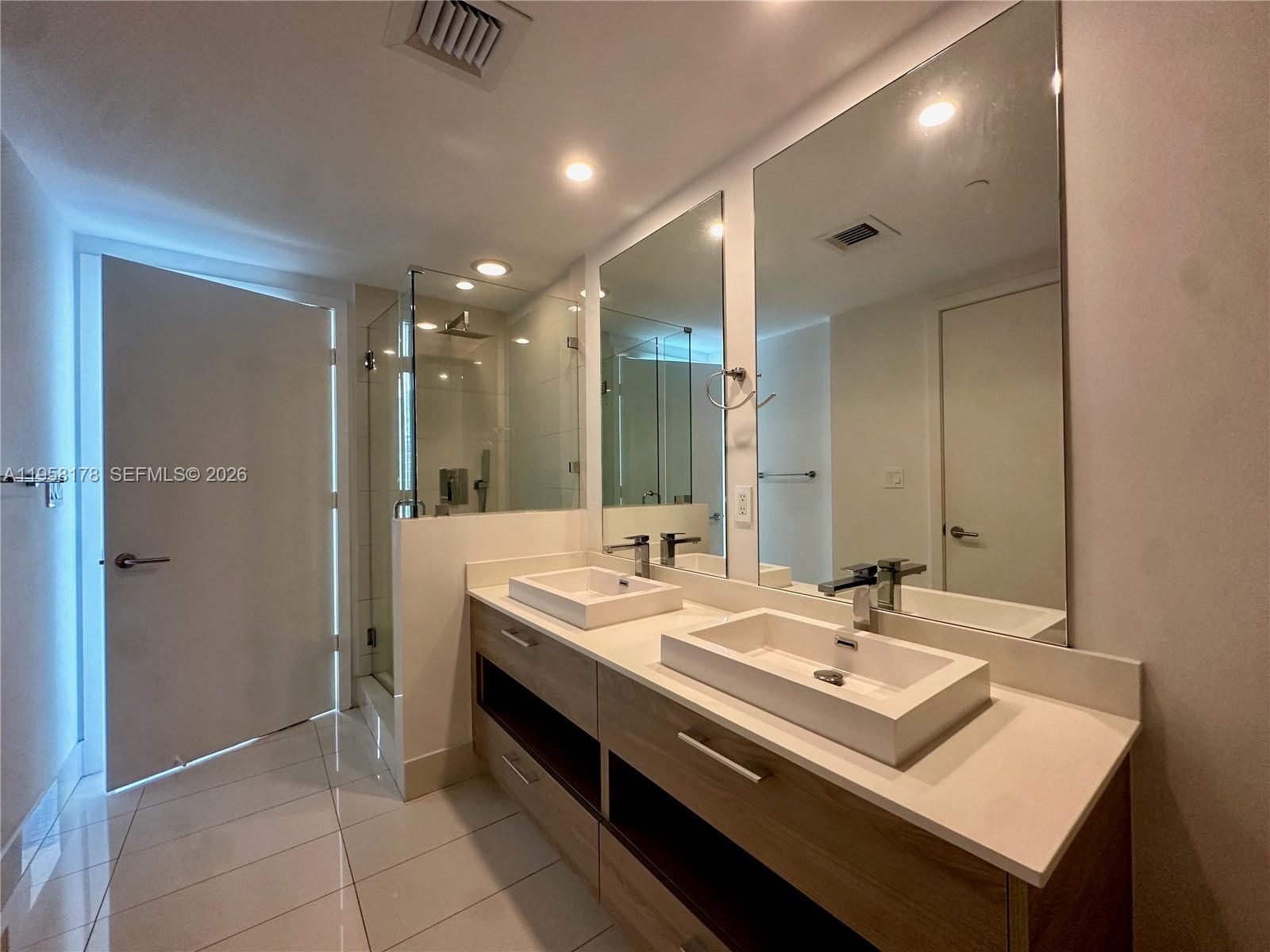 1300 S MIAMI AVENUE CONDO - Residential Lease