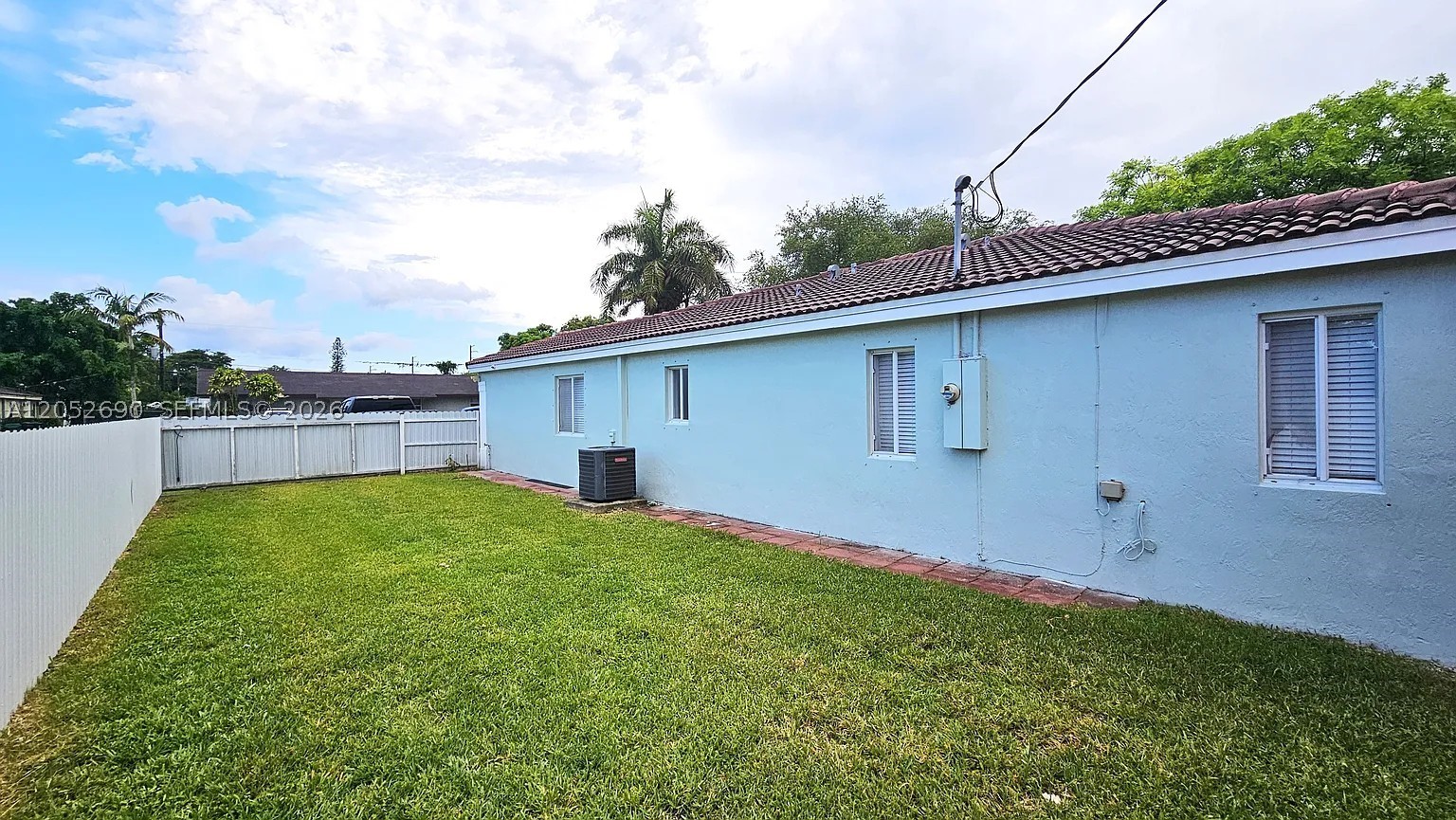 WEST PERRINE ADDN - Residential Lease