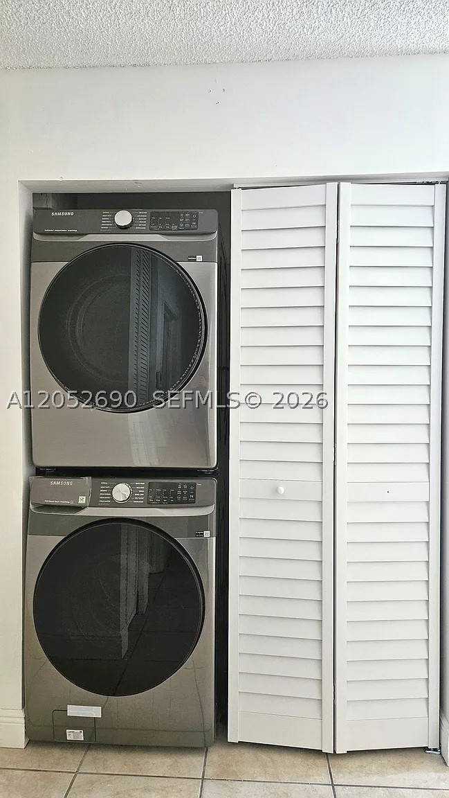 WEST PERRINE ADDN - Residential Lease
