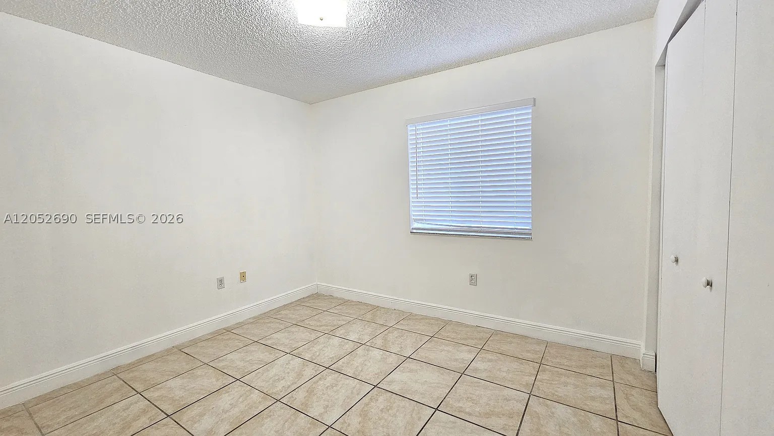 WEST PERRINE ADDN - Residential Lease