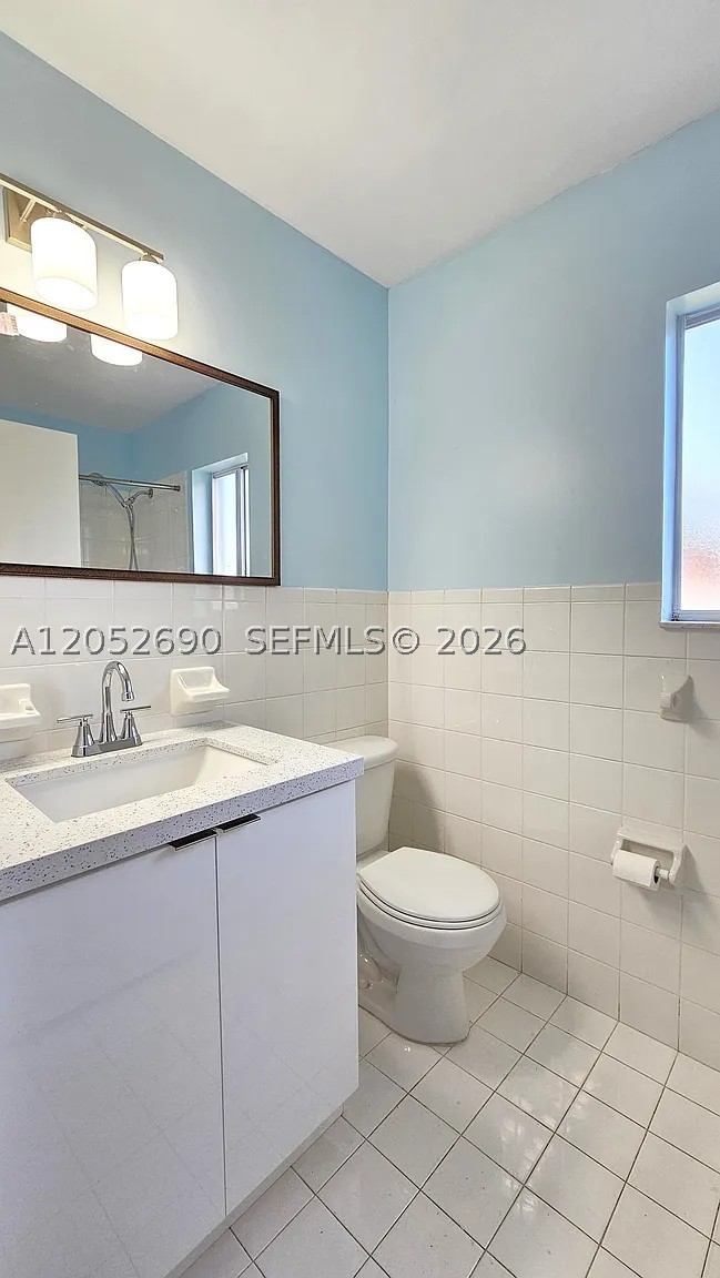WEST PERRINE ADDN - Residential Lease