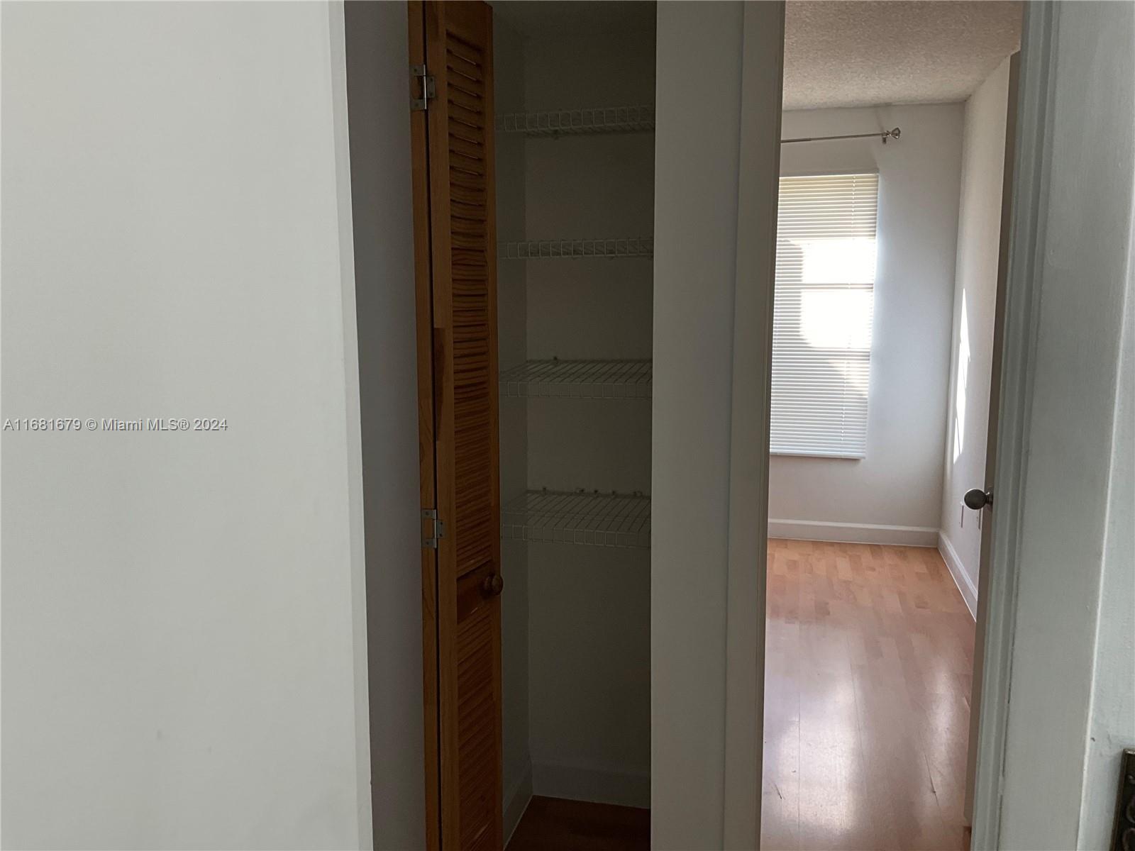 LOS SUENOS CONDO - Residential Lease
