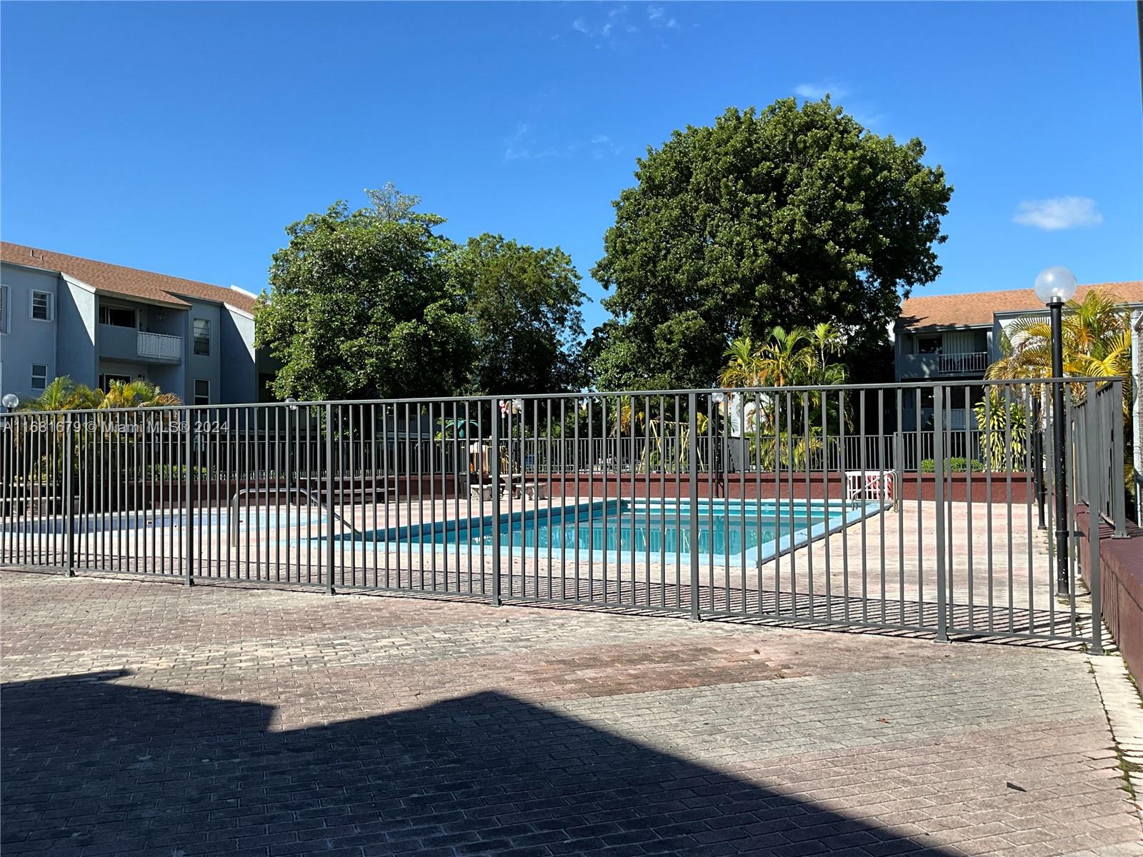 LOS SUENOS CONDO - Residential Lease