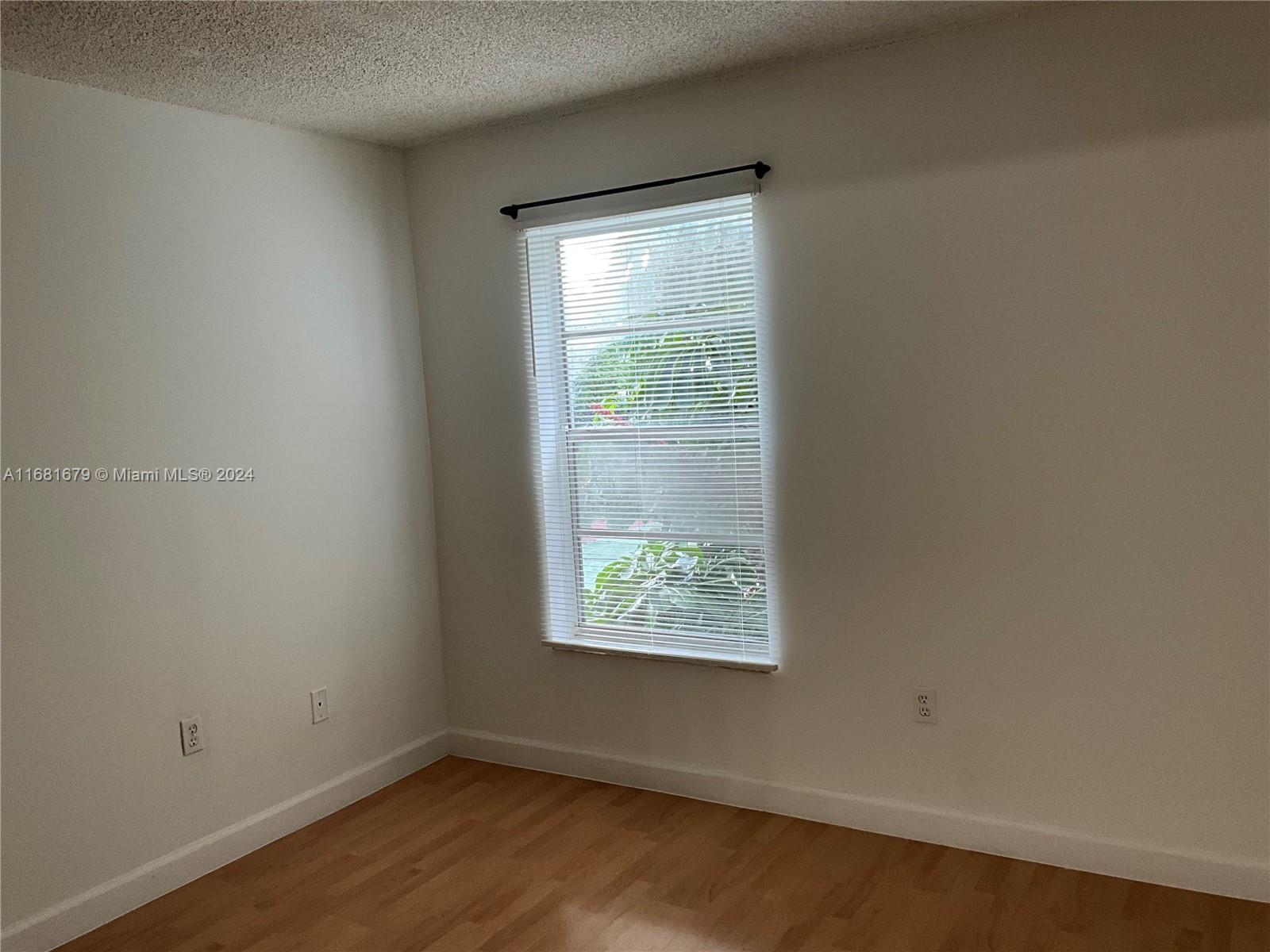 LOS SUENOS CONDO - Residential Lease