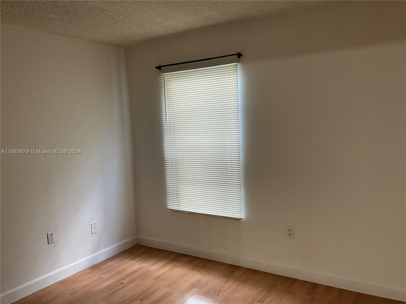 LOS SUENOS CONDO - Residential Lease