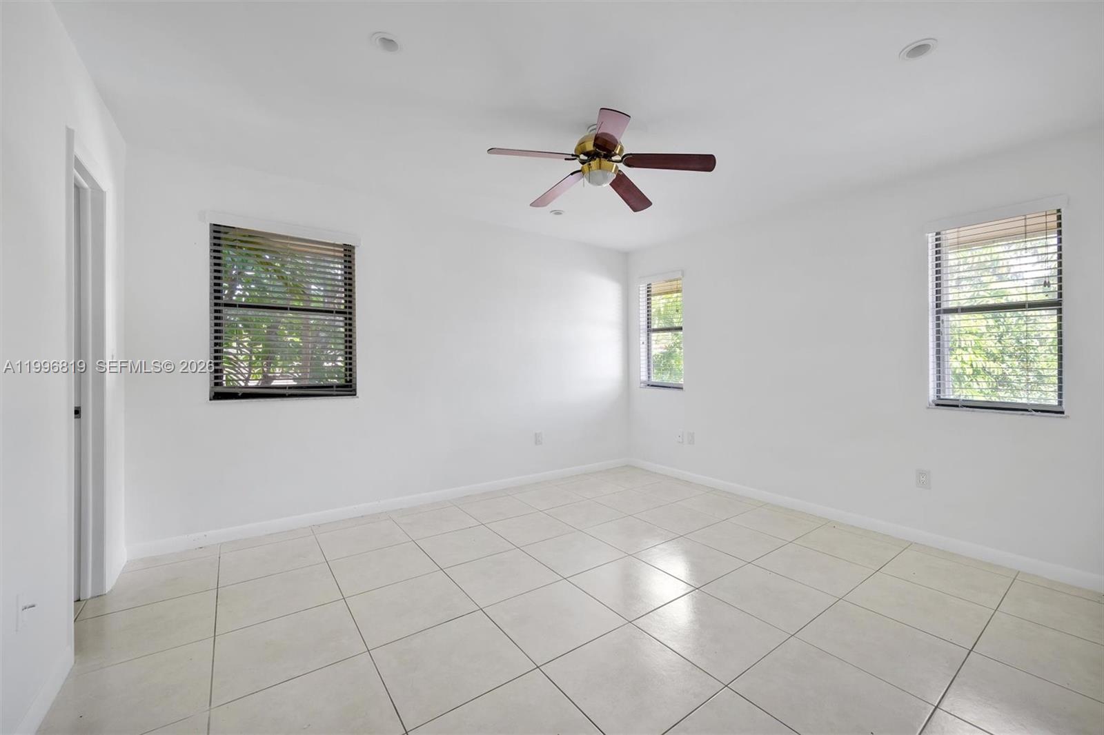 CORAL GABLES COUNTRY CLUB - Residential