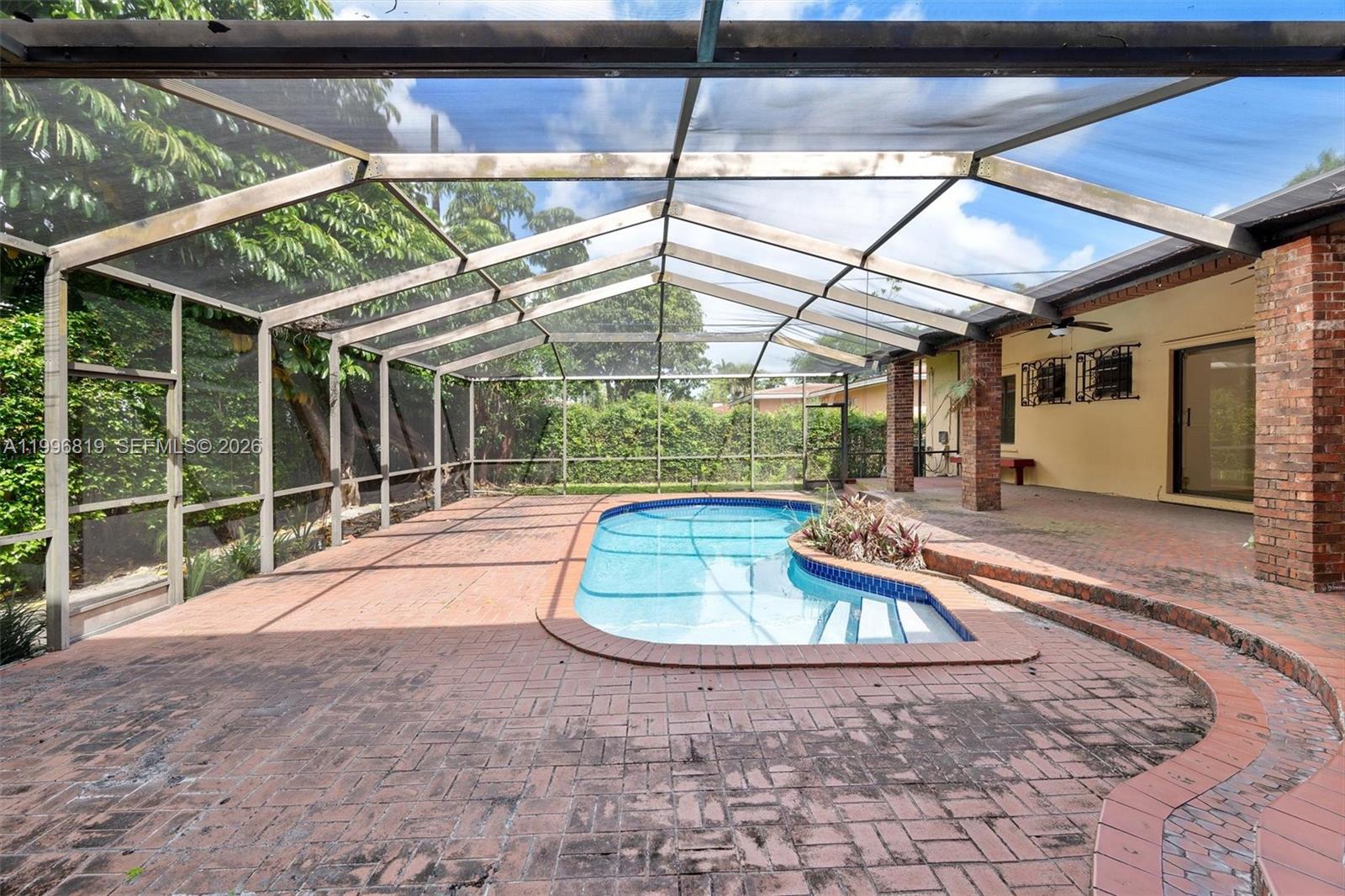 CORAL GABLES COUNTRY CLUB - Residential