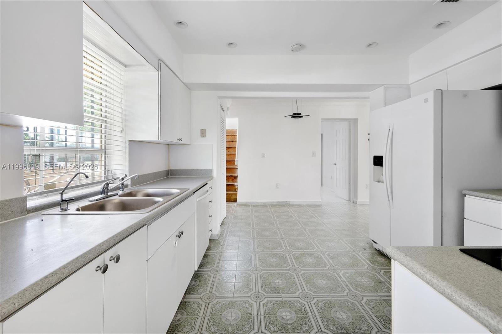 CORAL GABLES COUNTRY CLUB - Residential