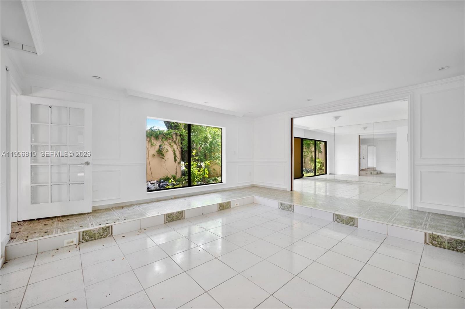 CORAL GABLES COUNTRY CLUB - Residential