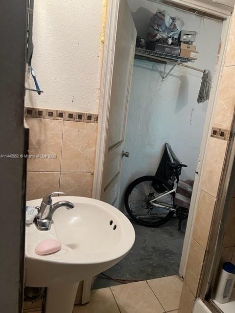 REV PL OF FRANCES PK - Residential Income