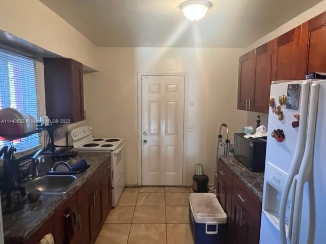 REV PL OF FRANCES PK - Residential Income