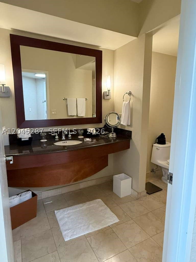 TRUMP INTERNATIONAL SONES - Residential