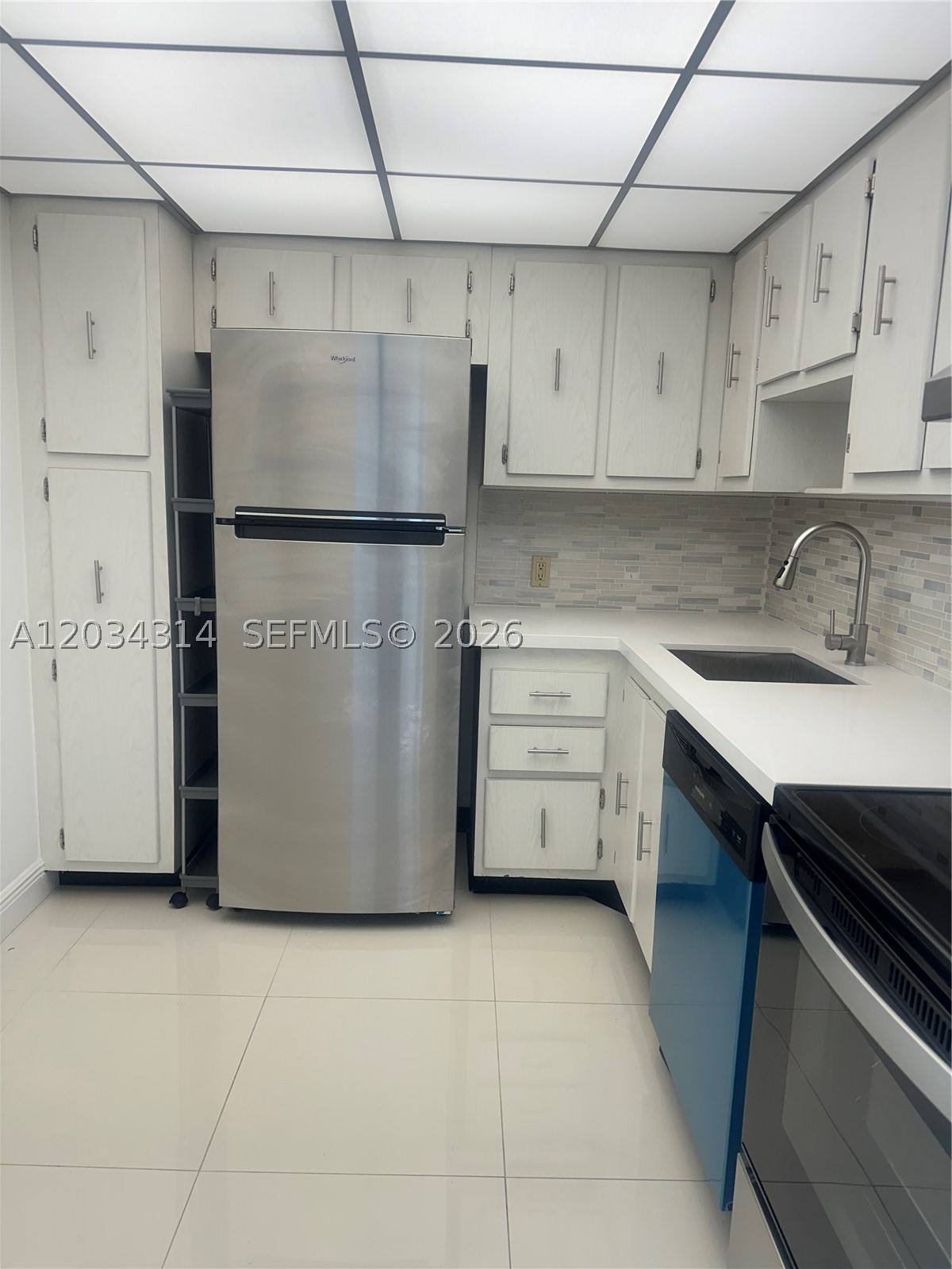 CORONADO CONDO- TOWER II - Residential