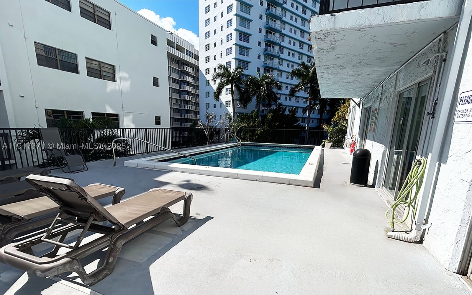 BAYCOURT TOWERS CONDO - Residential