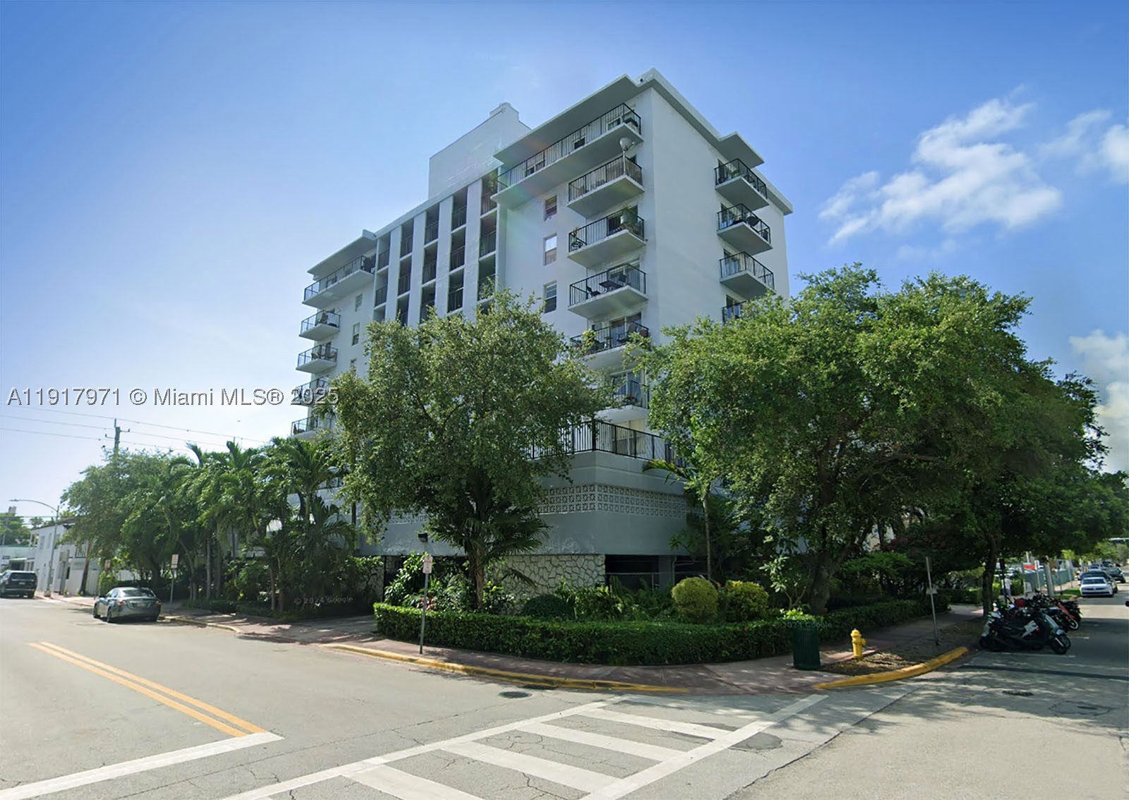 BAYCOURT TOWERS CONDO - Residential
