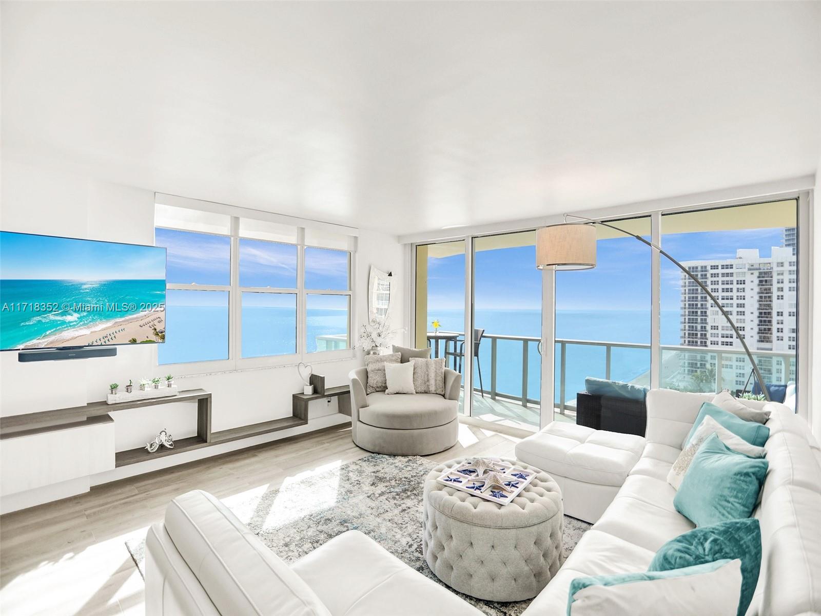 WAVE CONDO - Residential
