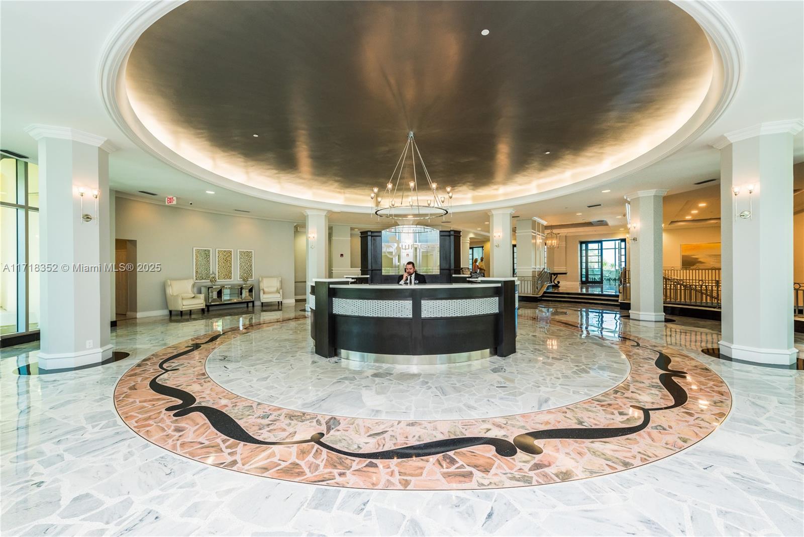 WAVE CONDO - Residential