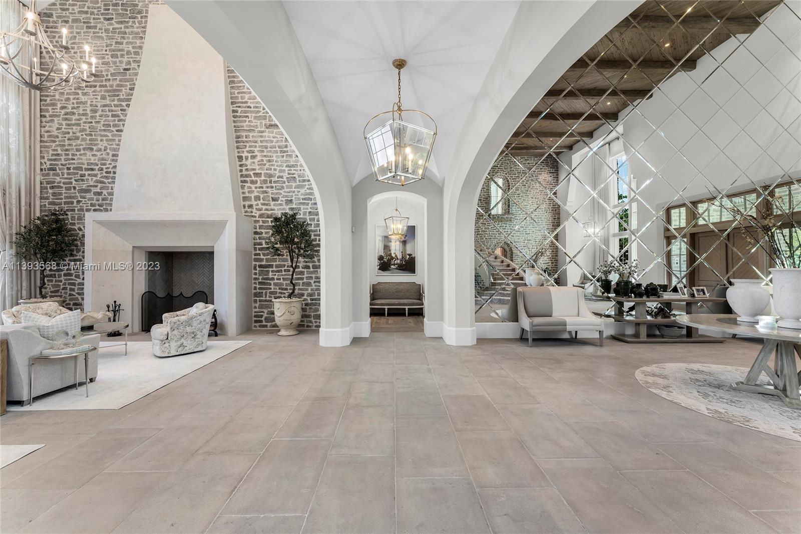 SOUTHWEST RANCHES - Residential