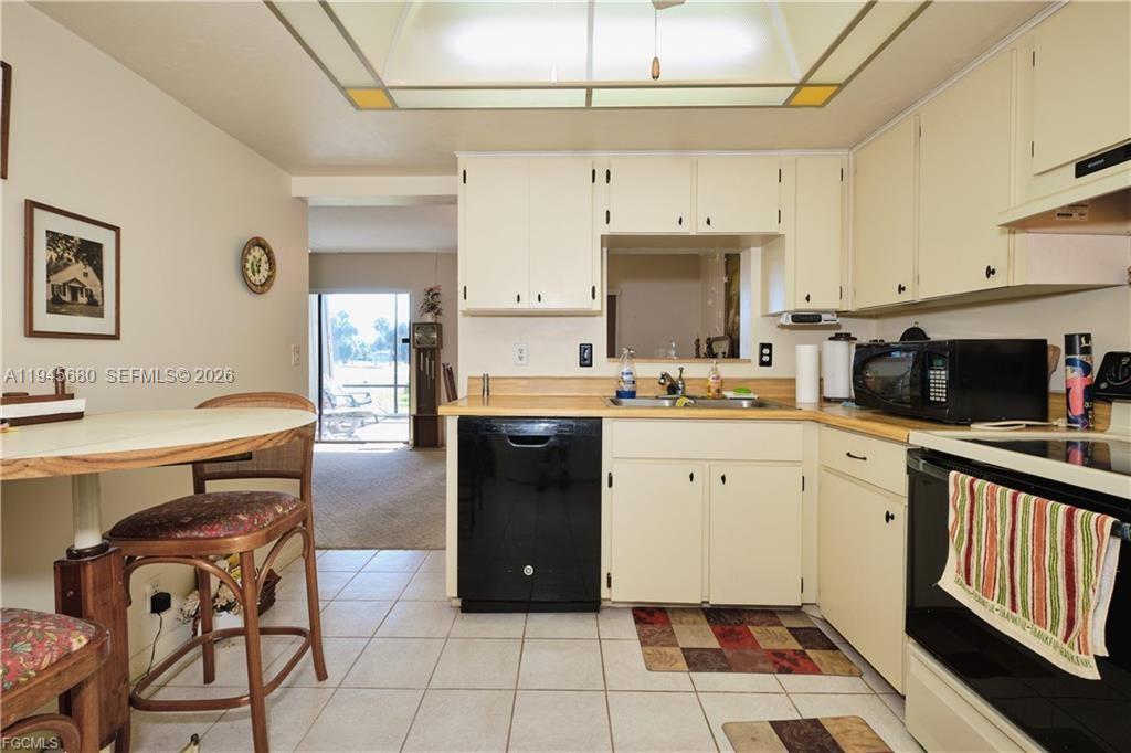 ST CLAIR GARDEN CONDO - Residential