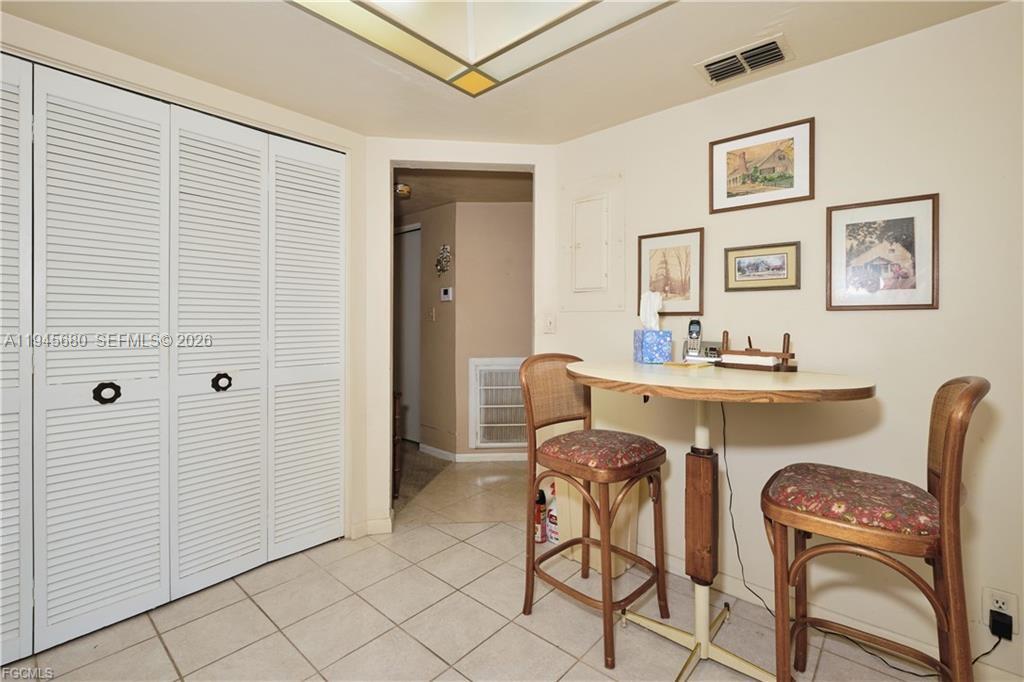 ST CLAIR GARDEN CONDO - Residential