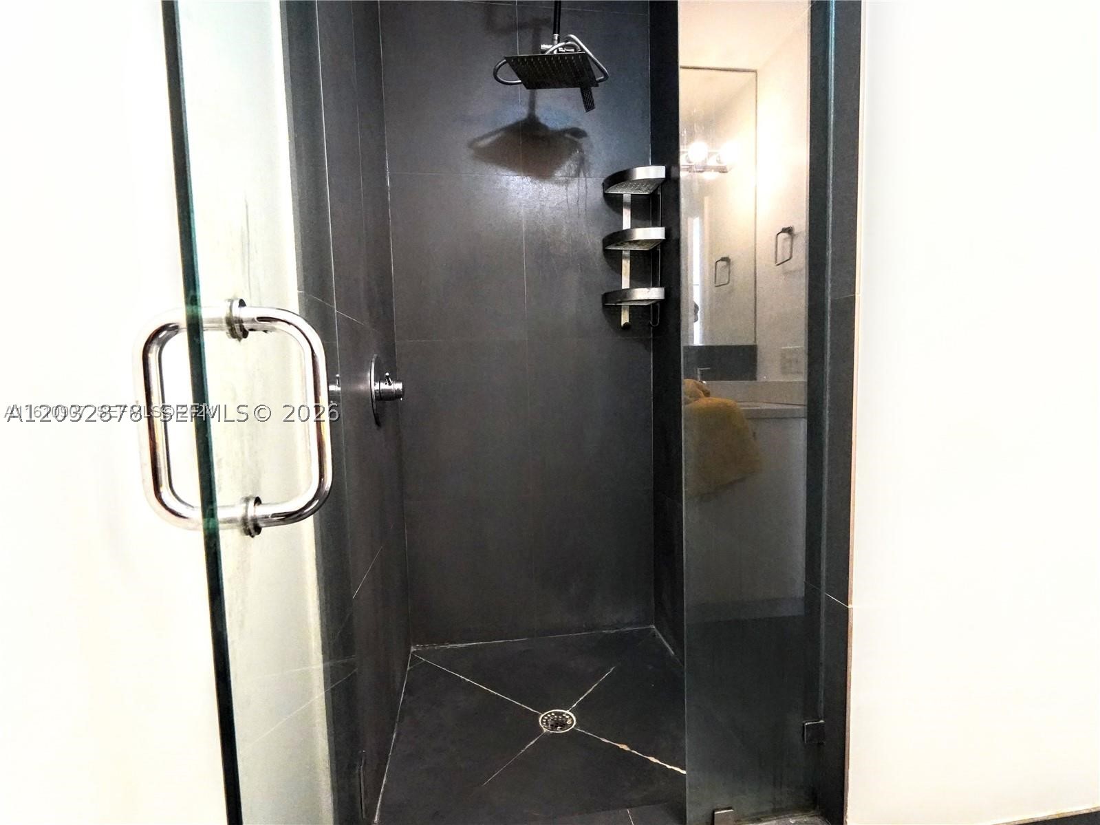 THE EVELYN CONDO - Residential Lease