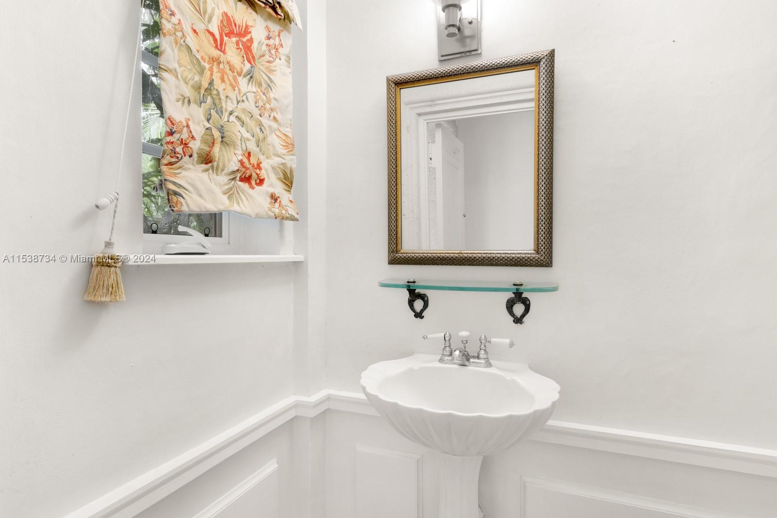 COCONUT GROVE PK 2ND AMD - Residential
