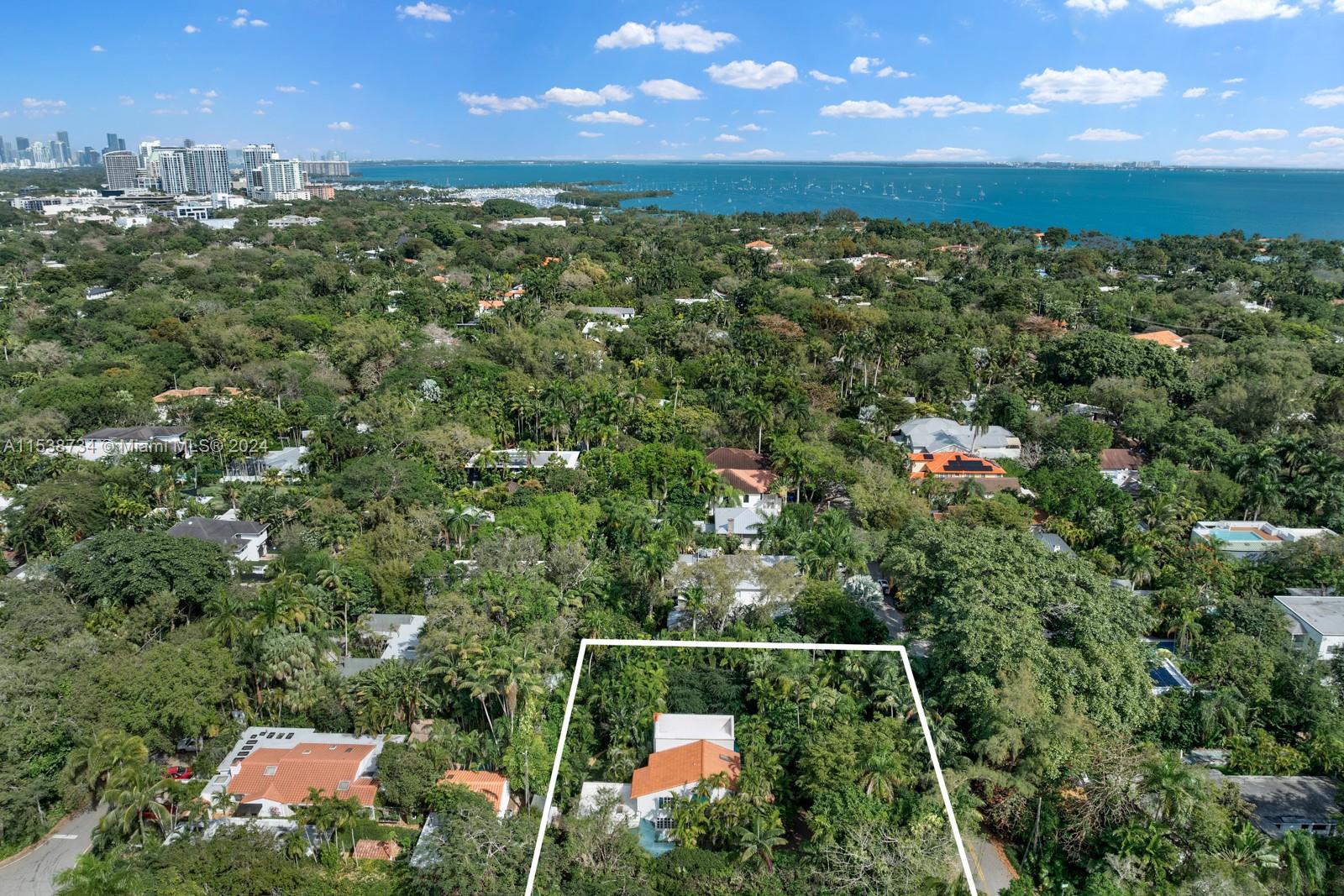 COCONUT GROVE PK 2ND AMD - Residential