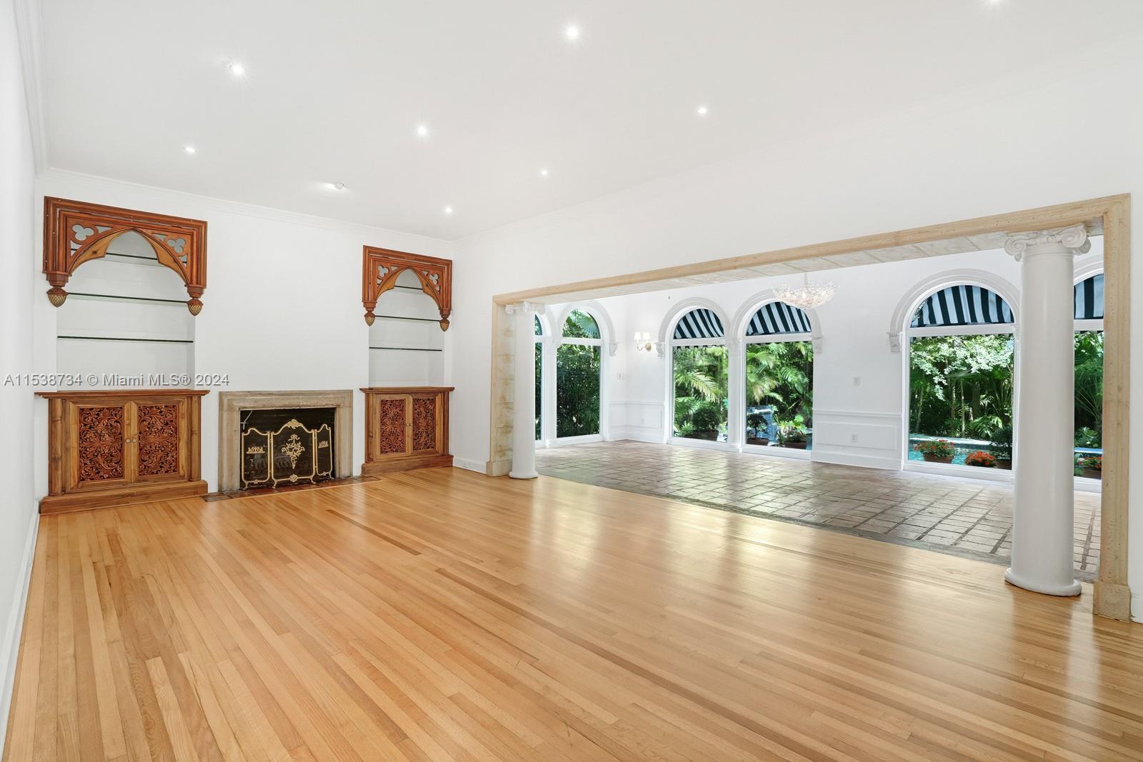 COCONUT GROVE PK 2ND AMD - Residential