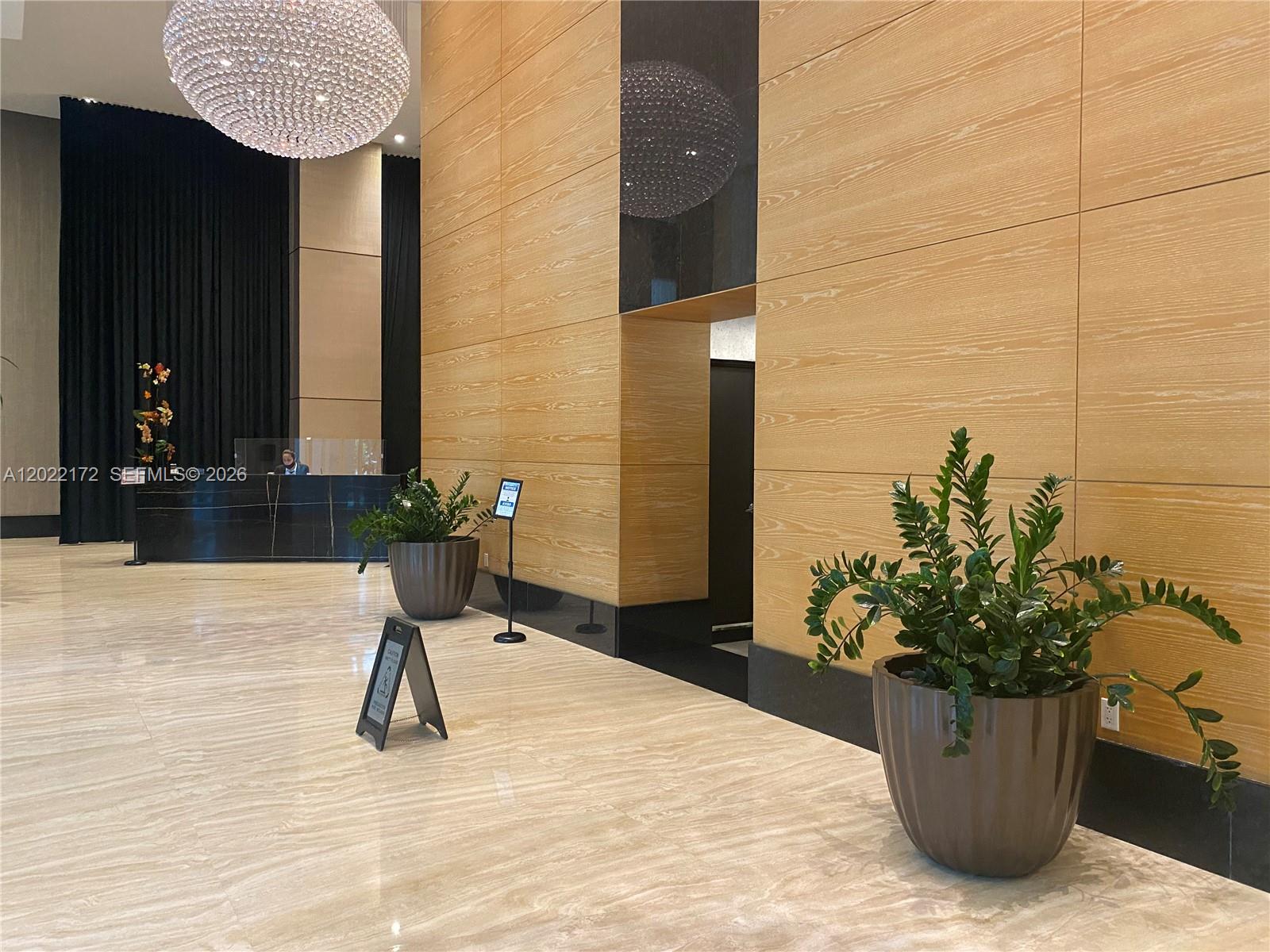 THE PLAZA 851 BRICKELL CO - Residential