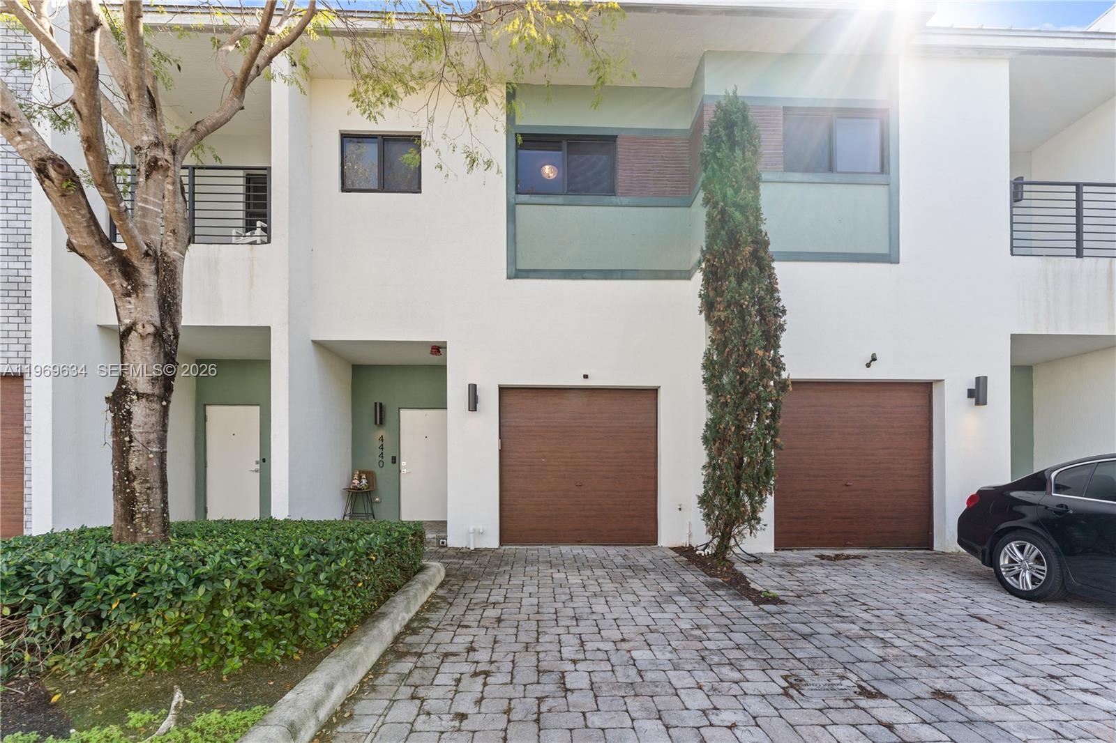 PLANTATION BUSINESS PARK - Residential