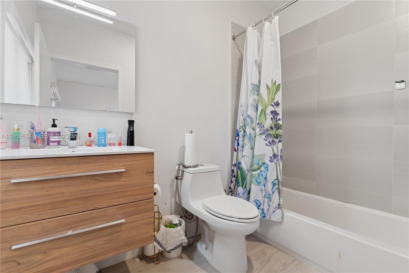 PLANTATION BUSINESS PARK - Residential