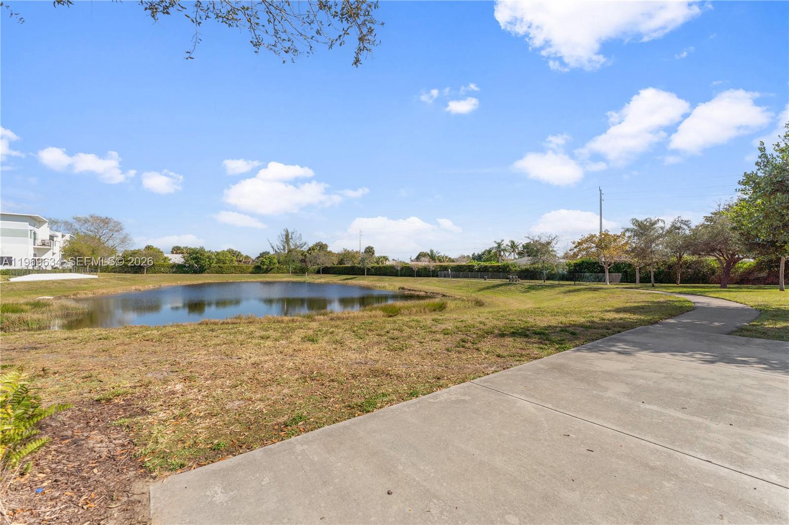 PLANTATION BUSINESS PARK - Residential