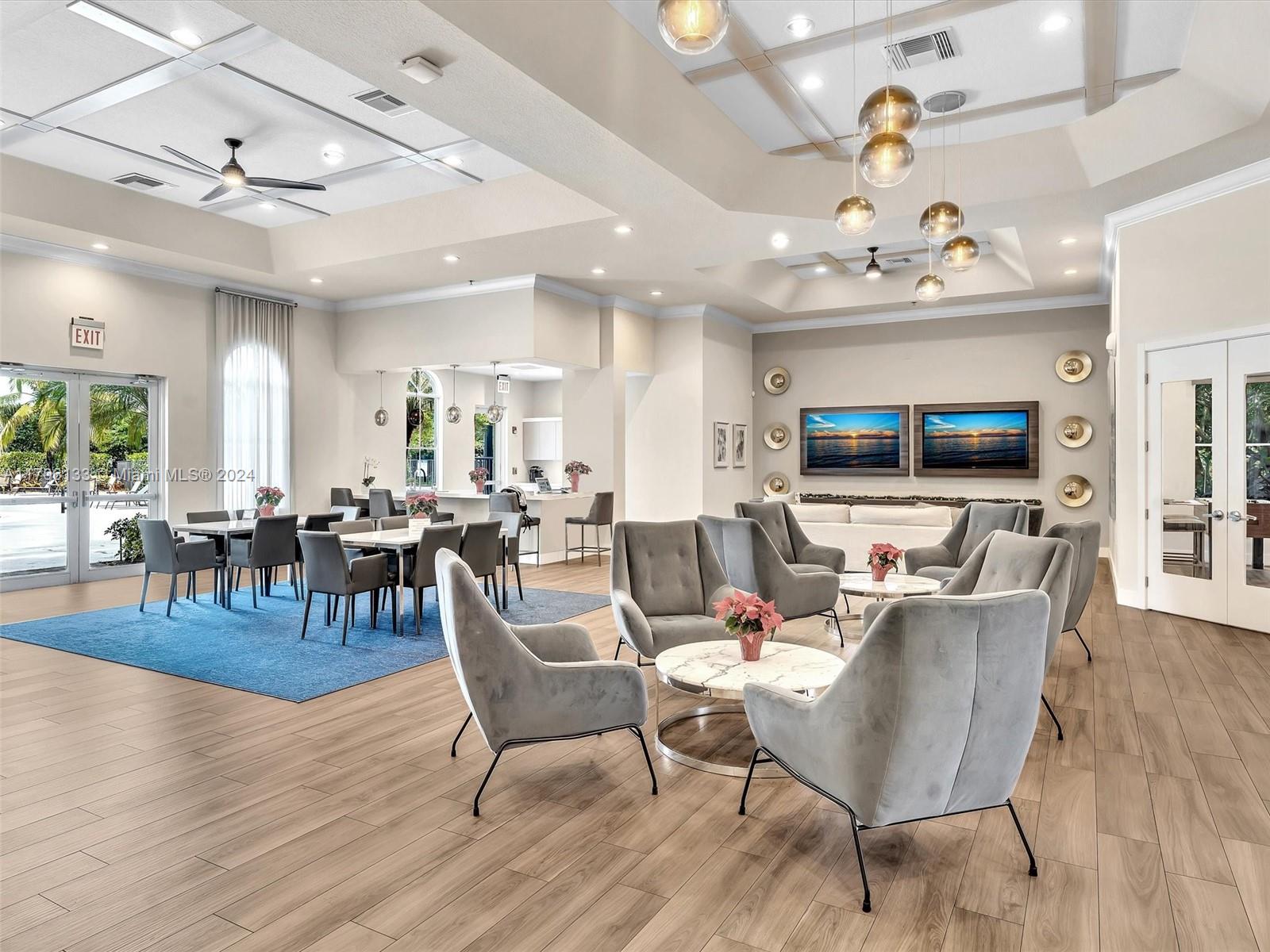 ISLES AT WESTON - Residential Lease