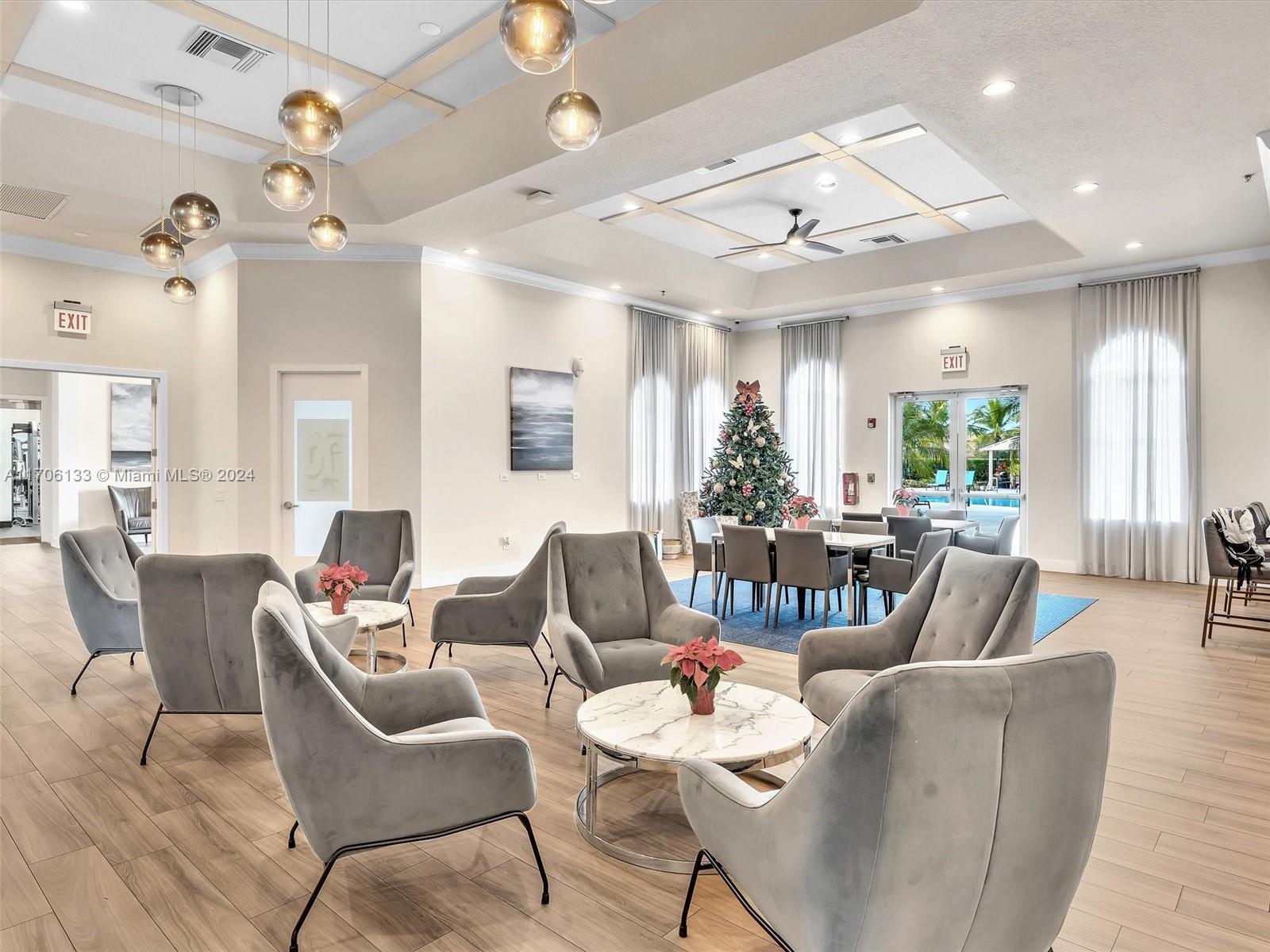 ISLES AT WESTON - Residential Lease