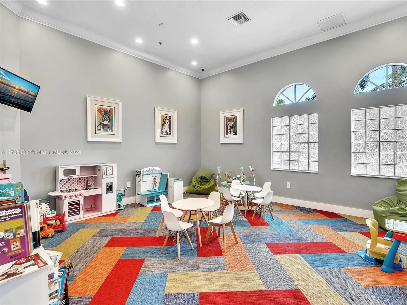ISLES AT WESTON - Residential Lease