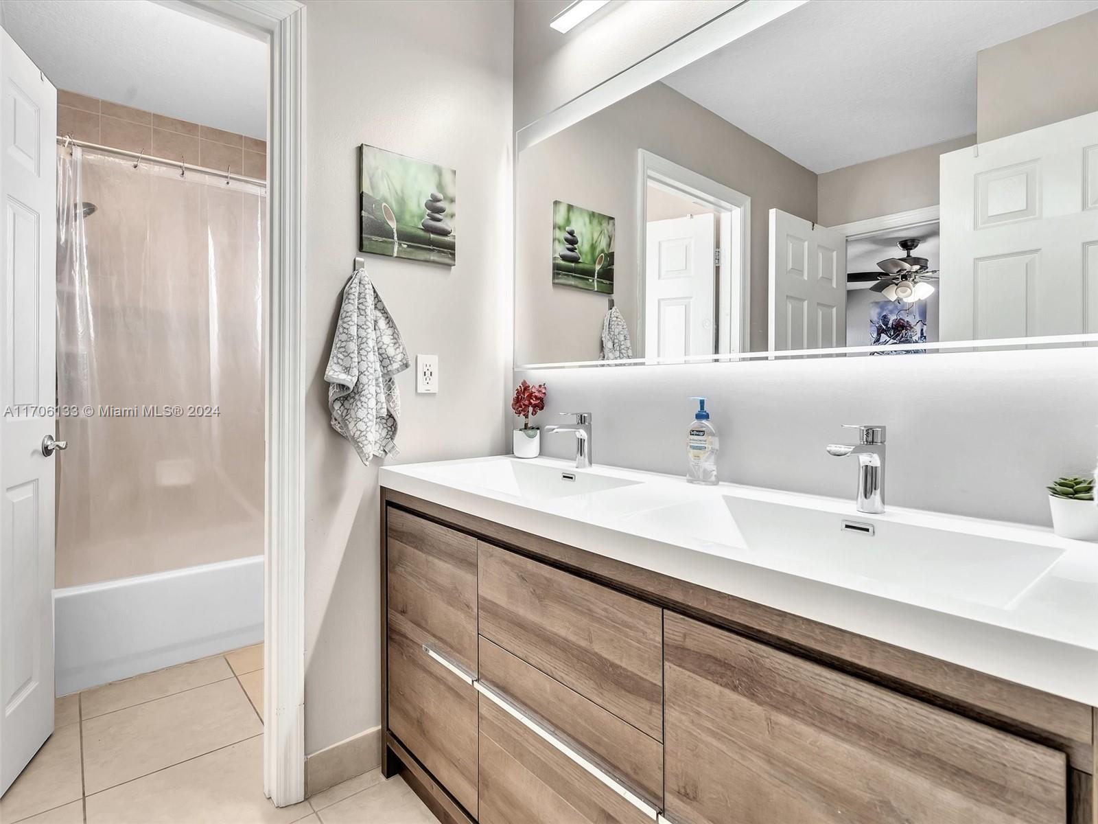 ISLES AT WESTON - Residential Lease