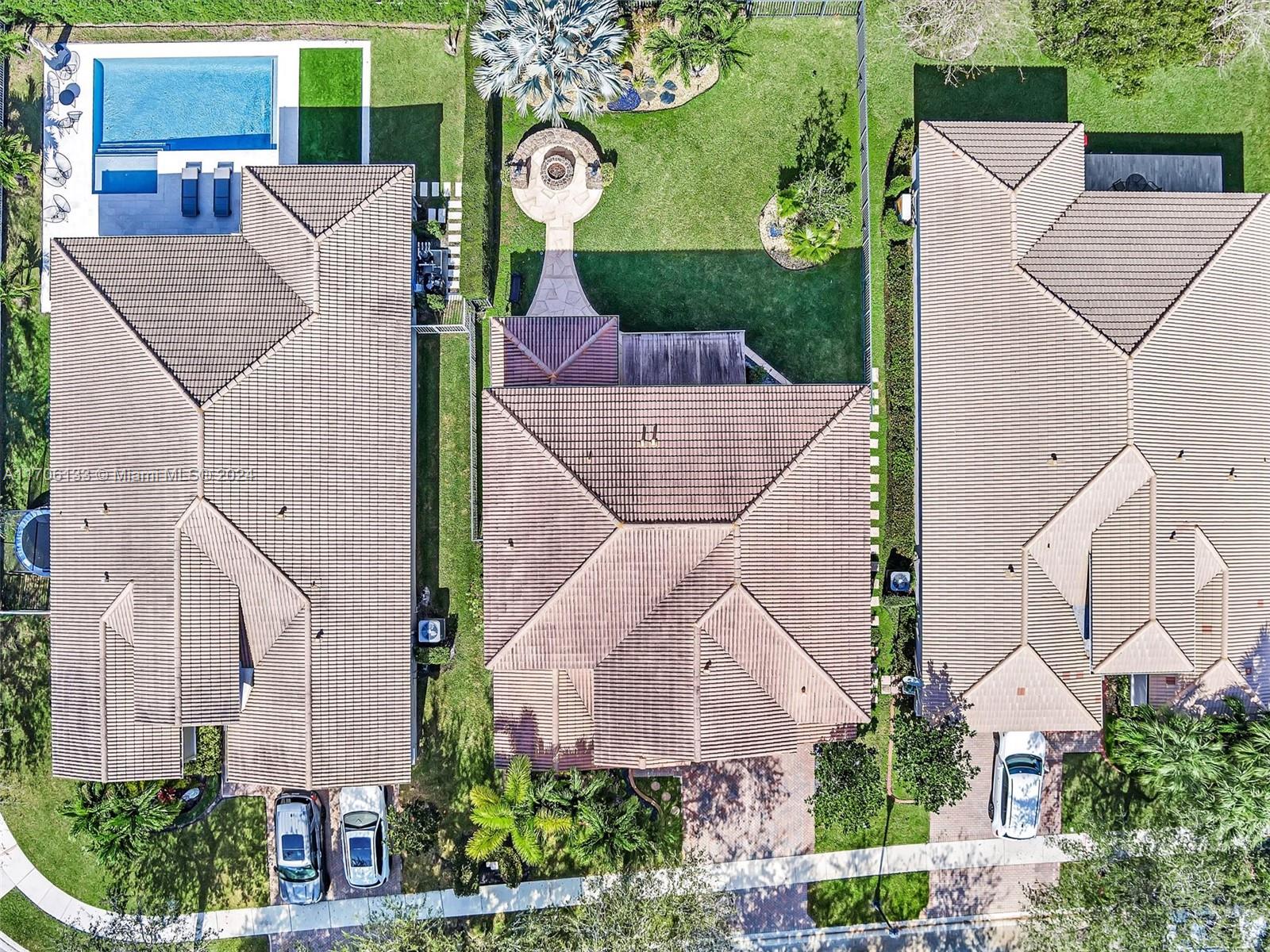ISLES AT WESTON - Residential Lease