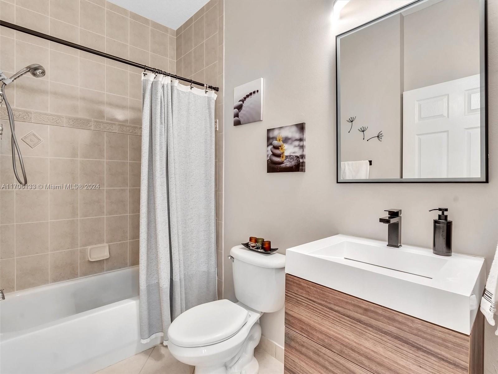 ISLES AT WESTON - Residential Lease