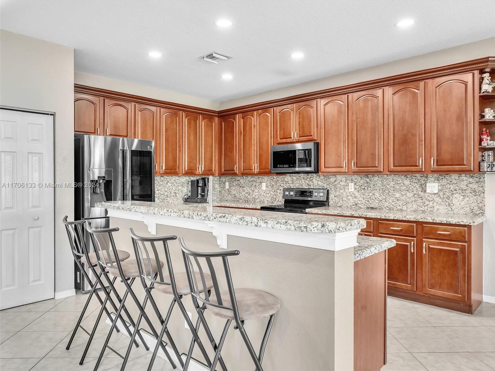 ISLES AT WESTON - Residential Lease