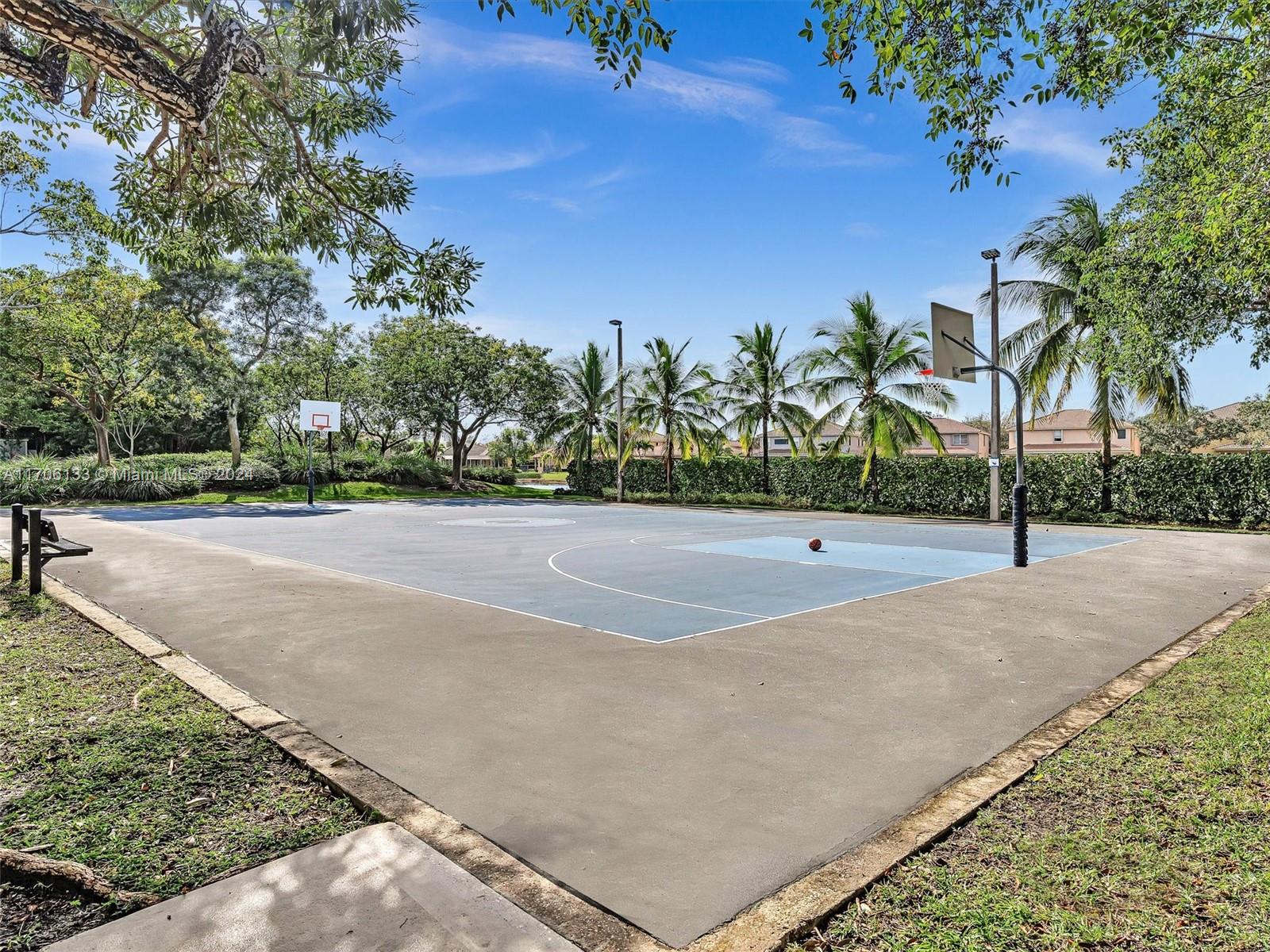ISLES AT WESTON - Residential Lease