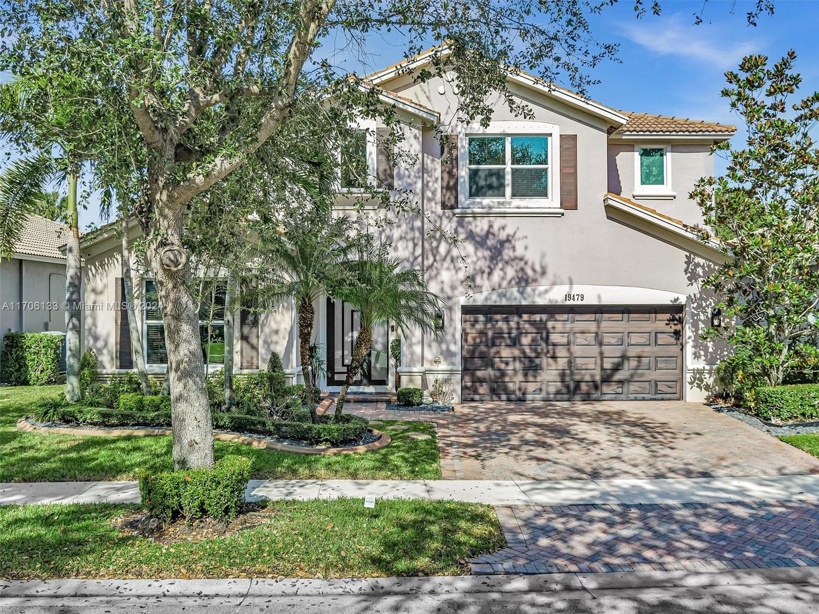 ISLES AT WESTON - Residential Lease