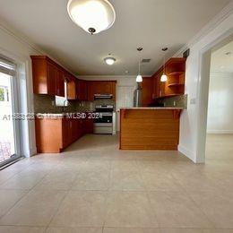 FAIRWAY ESTATES SEC FIVE - Residential Lease