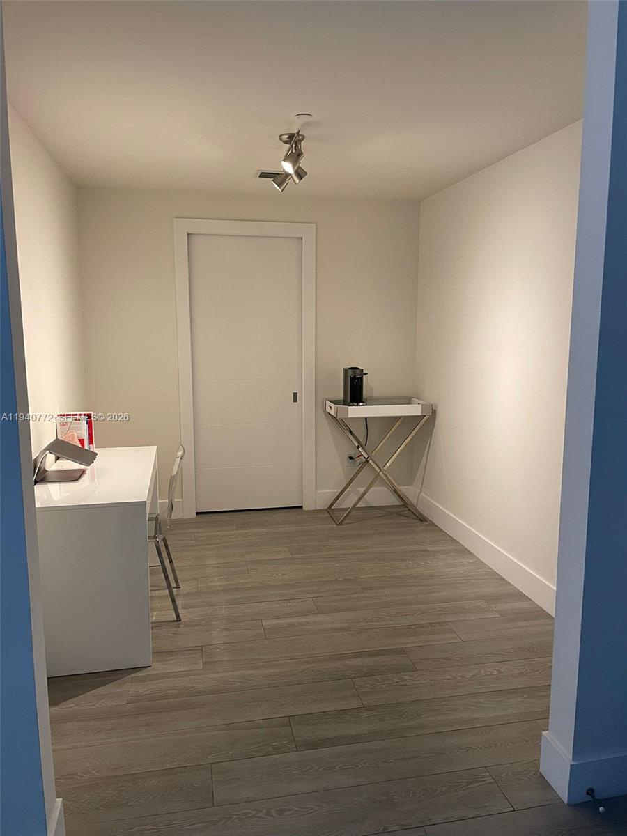AVENTURA PARKSQUARE RESID - Residential
