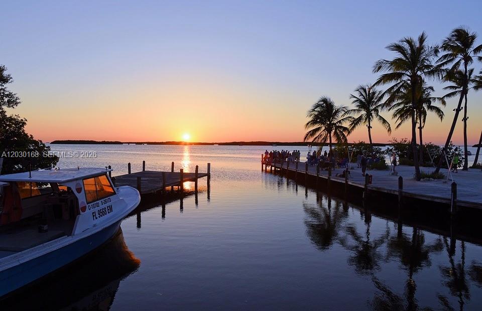 Port Charlotte - Land