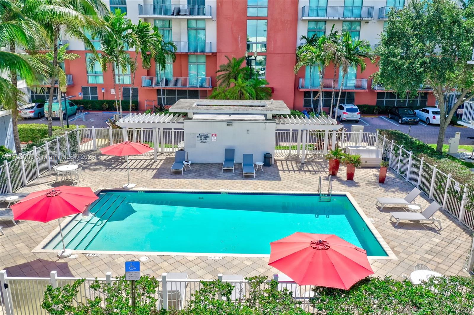 LOFTS AT HOLLYWOOD STATIO - Residential Lease